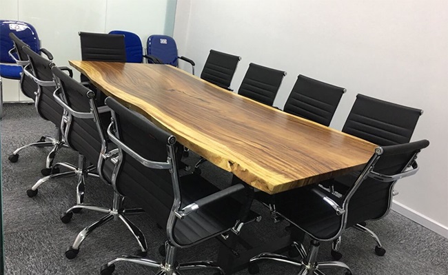 Mua bàn gỗ nguyên tấm cho văn phòng ở đâu ?