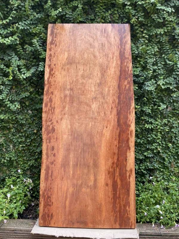 Bàn gỗ gụ nguyên khối 1m4