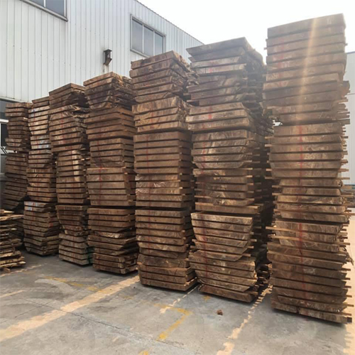 Mua sỉ gỗ me tây rộng từ 80 chỉ 15t/khối ?